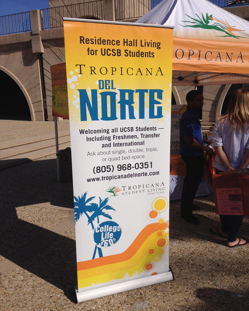 Retractable Banner Stands